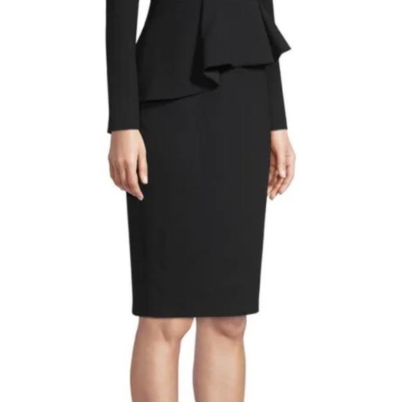 Black halo dress - Picture 4 of 14